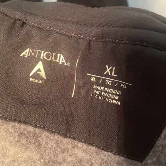 Cleveland Cavaliers Pull over - Picture 4 of 4